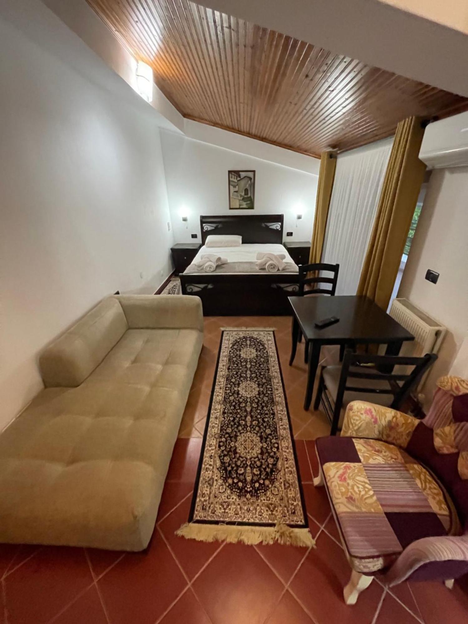 Vila At بيرات المظهر الخارجي الصورة