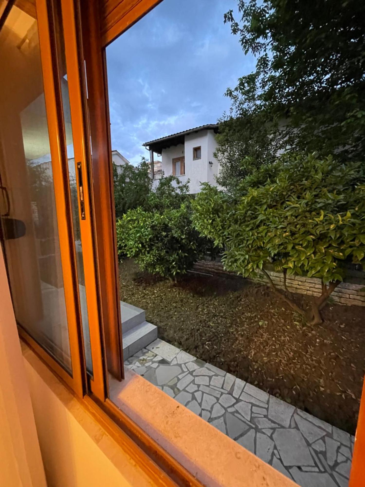 Vila At بيرات المظهر الخارجي الصورة