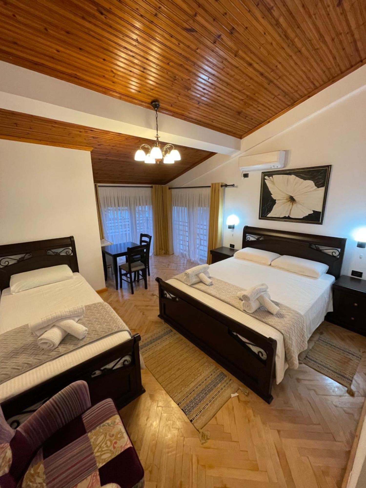 Vila At بيرات المظهر الخارجي الصورة